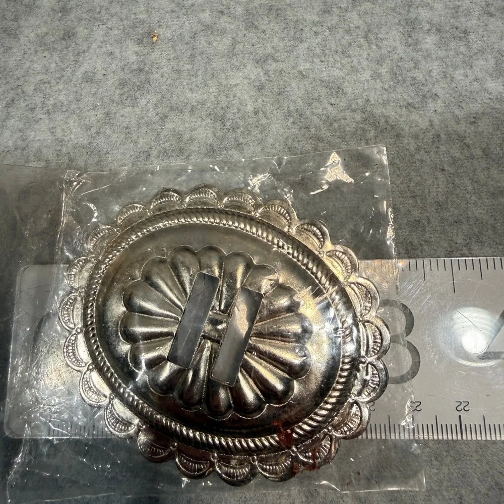 Vintage Silver Tone Belt Buckle Blank Oval Western Craft DIY NOS‎ Scalloped Edge